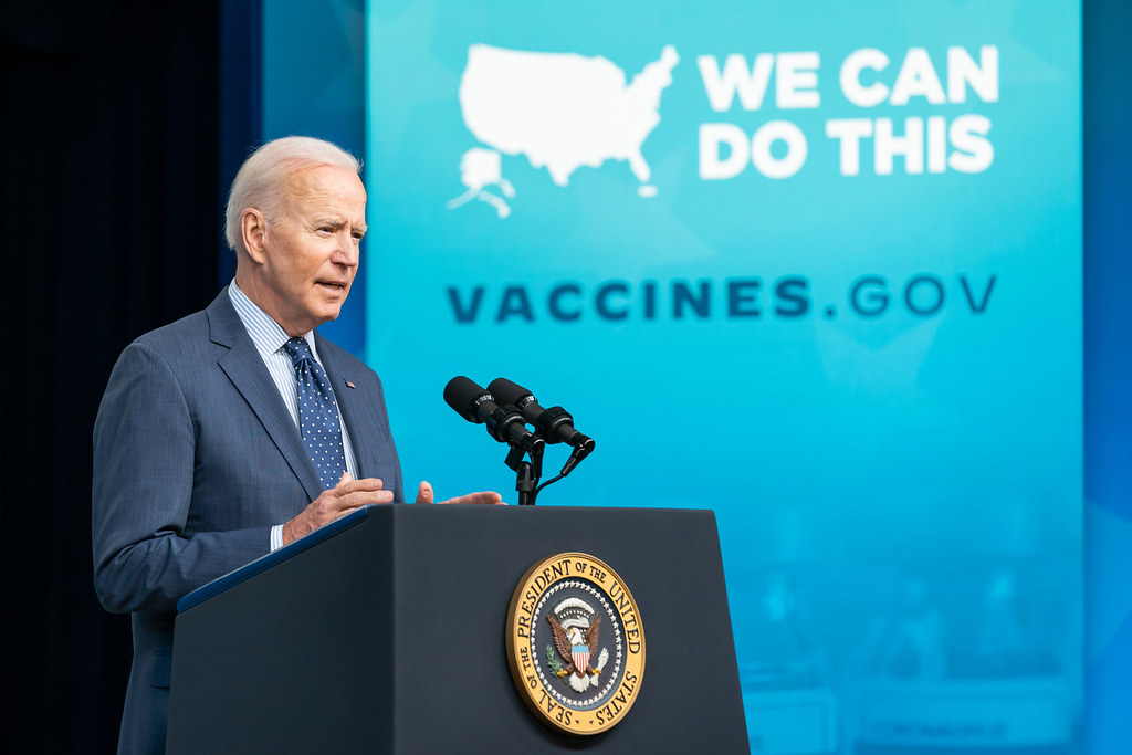 Biden Administration Urges Businesses to Comply with Vaccine Mandates Despite Judicial Stay