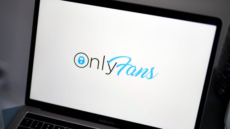 Porn Site OnlyFans Bans Porn
