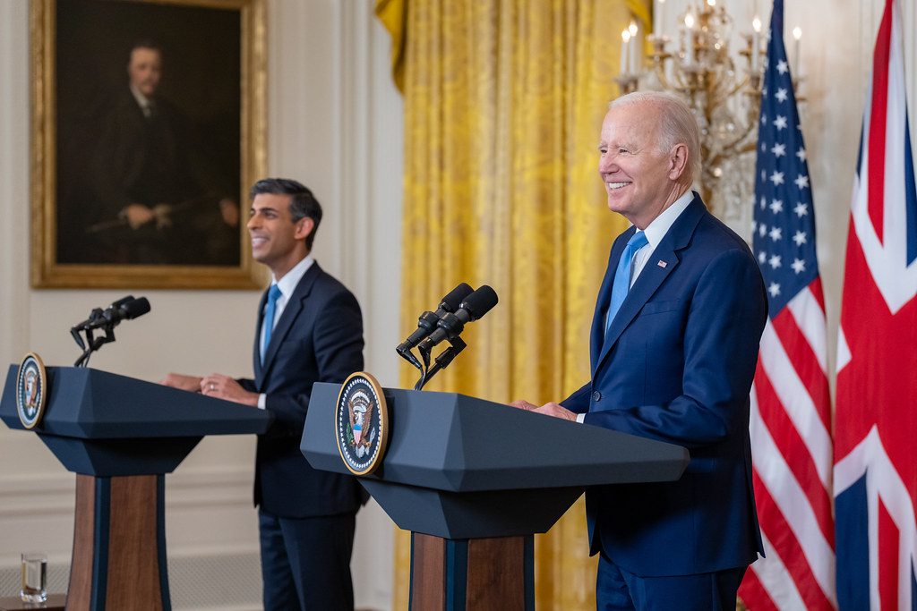 US-UK Strike Houthi Targets