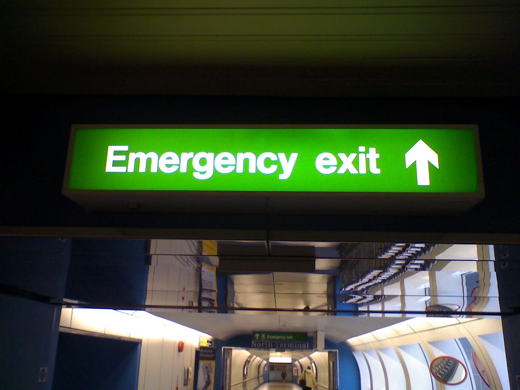 emergency exit sign green