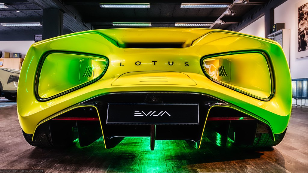 Why Americans Lag the World in Adopting Electric Cars